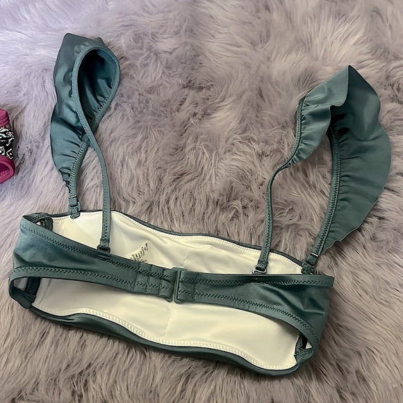 Pack of 2 Bikini tops - Picture 3 of 8